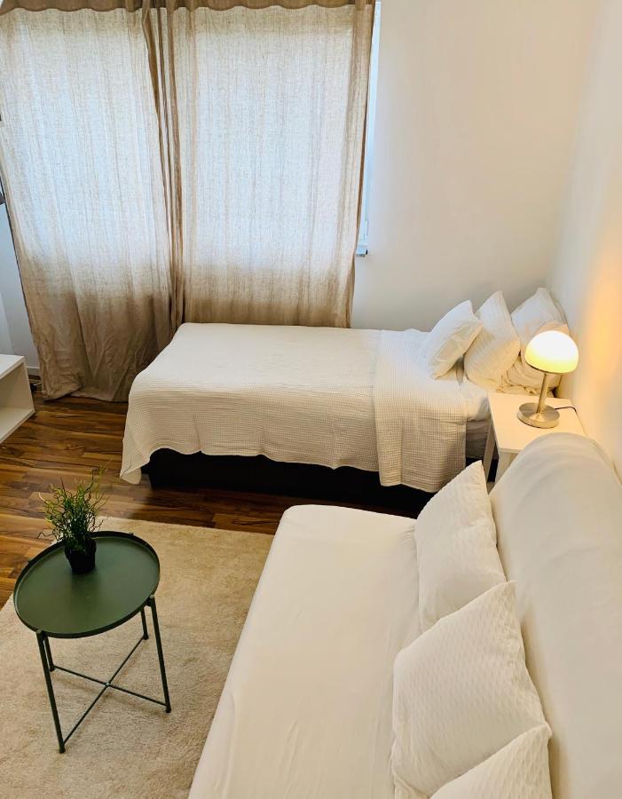 Top renoviertes Apartement in bester Lage von Homburg- 5 Fußminuten zur Uniklinik Homburg  Exterior foto